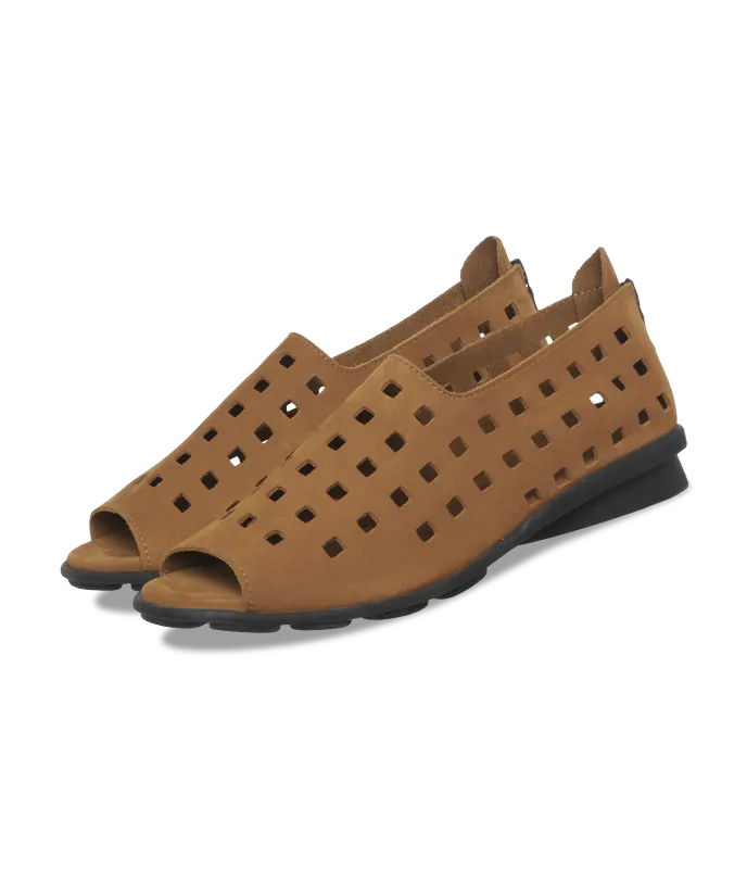 Arche Slip ons με Peep Toe Drick - Μπεζ Σκούρο - Chic & Simple