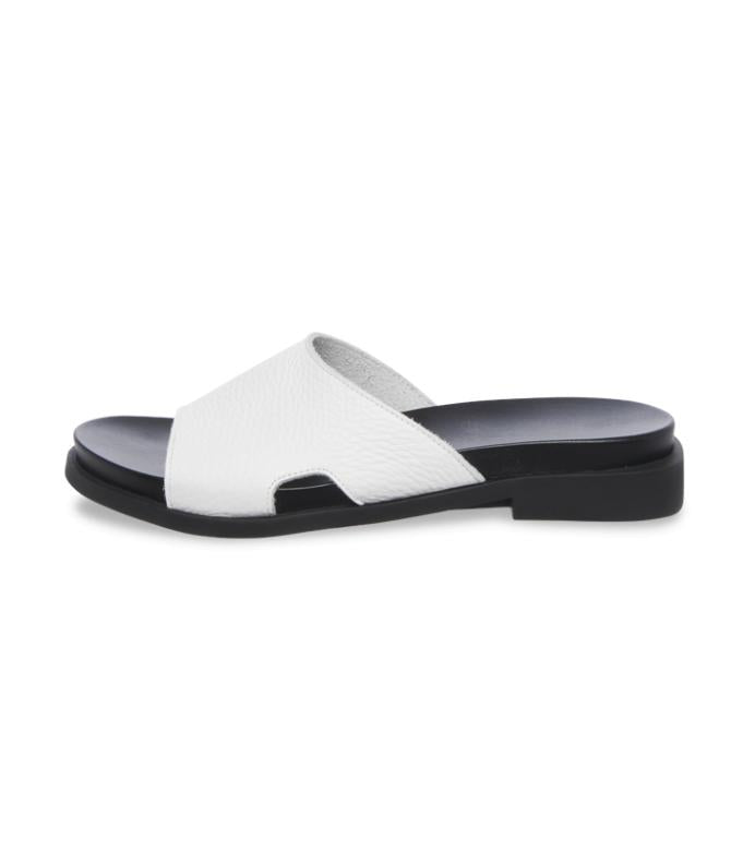 Chic & Simple Arche Slippers Makuzi - White