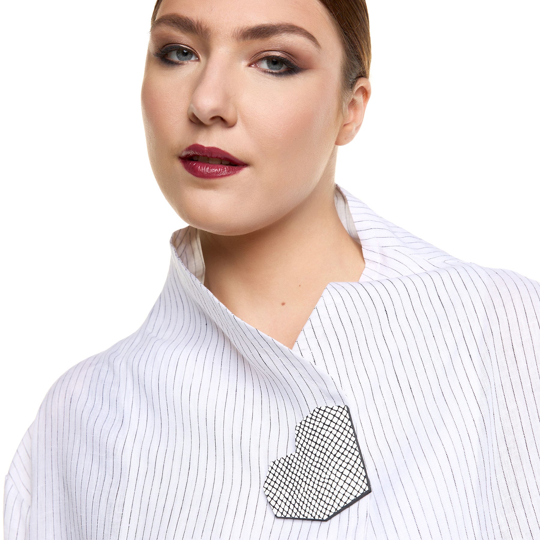Chic & Simple Ken Design Καρφίτσα Round Heart - Άσπρη