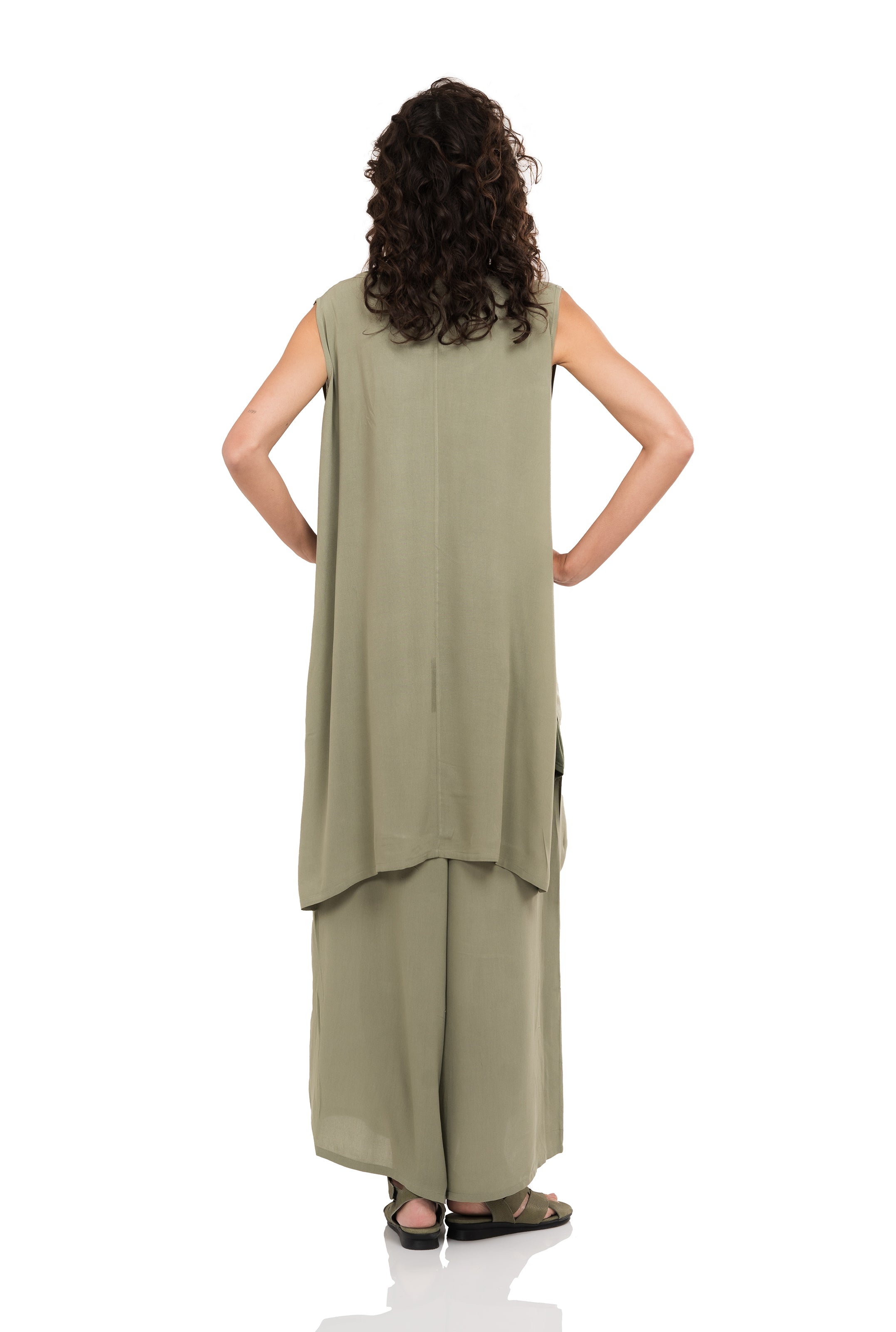 Chic & Simple Συνδυασμός: Μπλούζα Εβελίνα και Παντελόνα Ρίτα - Χακί