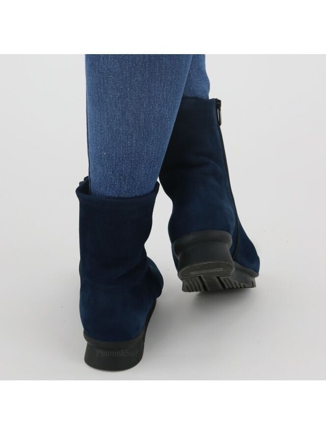 Chic & Simple Arche Padaro Boots - Nuit