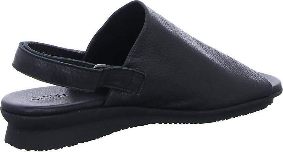 Chic & Simple Arche Aurasy Sandals - Black