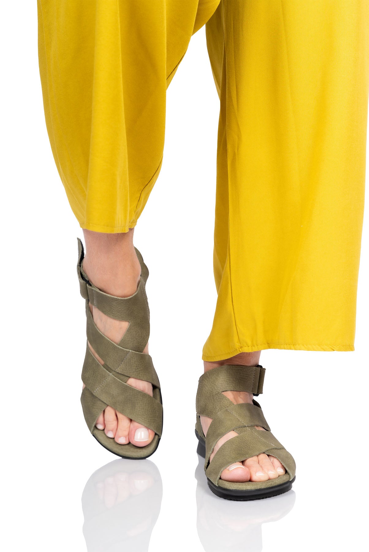 Arche Aurbao Sandals - Khaki - Chic & Simple