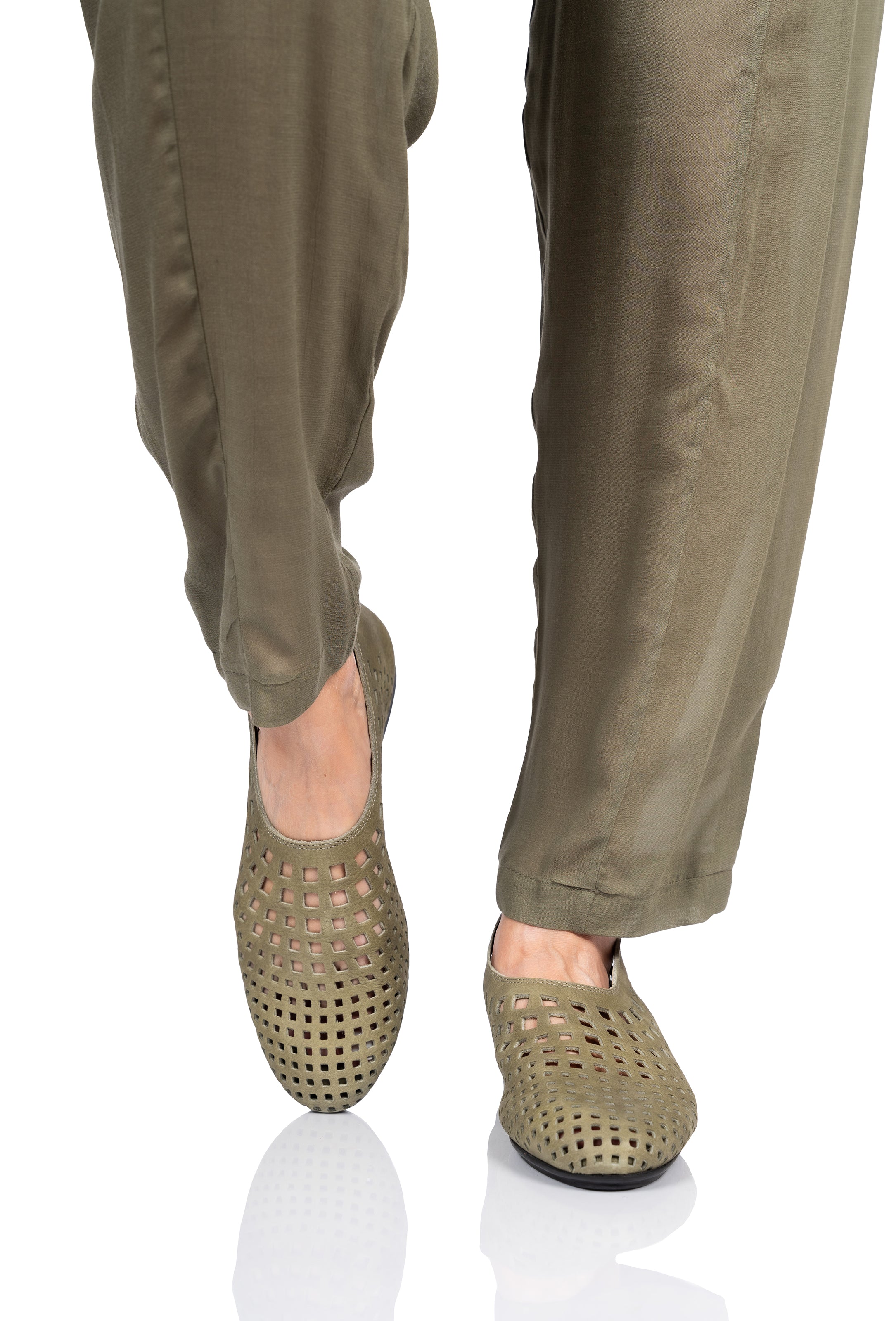 Arche Slip ons Nirick - Khaki - Chic & Simple