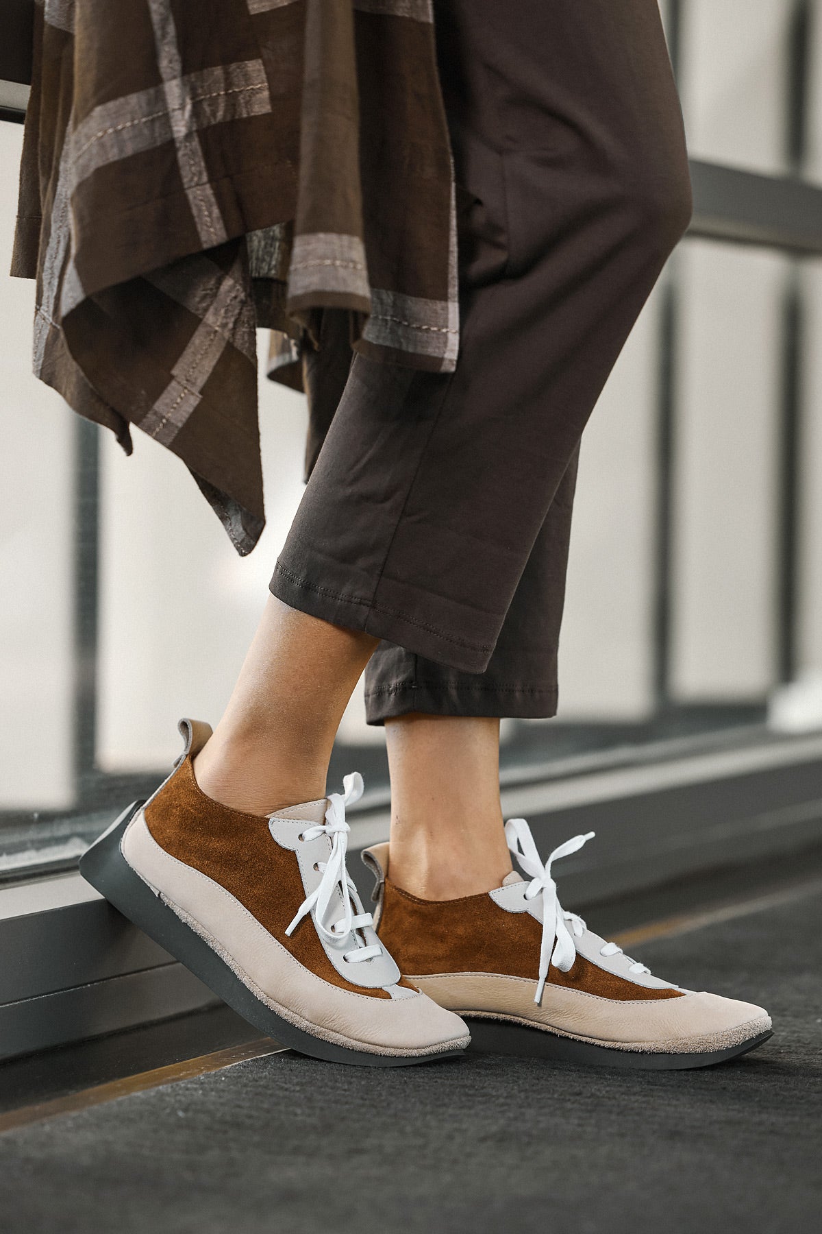 Arche Sneakers Renzoo - Μπεζ/Καφέ - Chic & Simple 