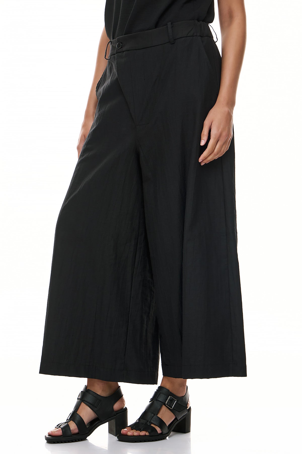 Chic & Simple Women's Pants Rose - Black