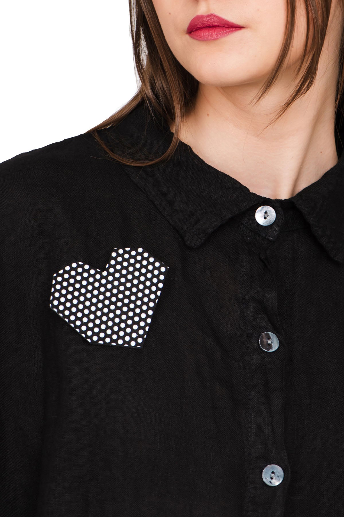 Ken Design Round Heart Pin - Black and White Polka Dot