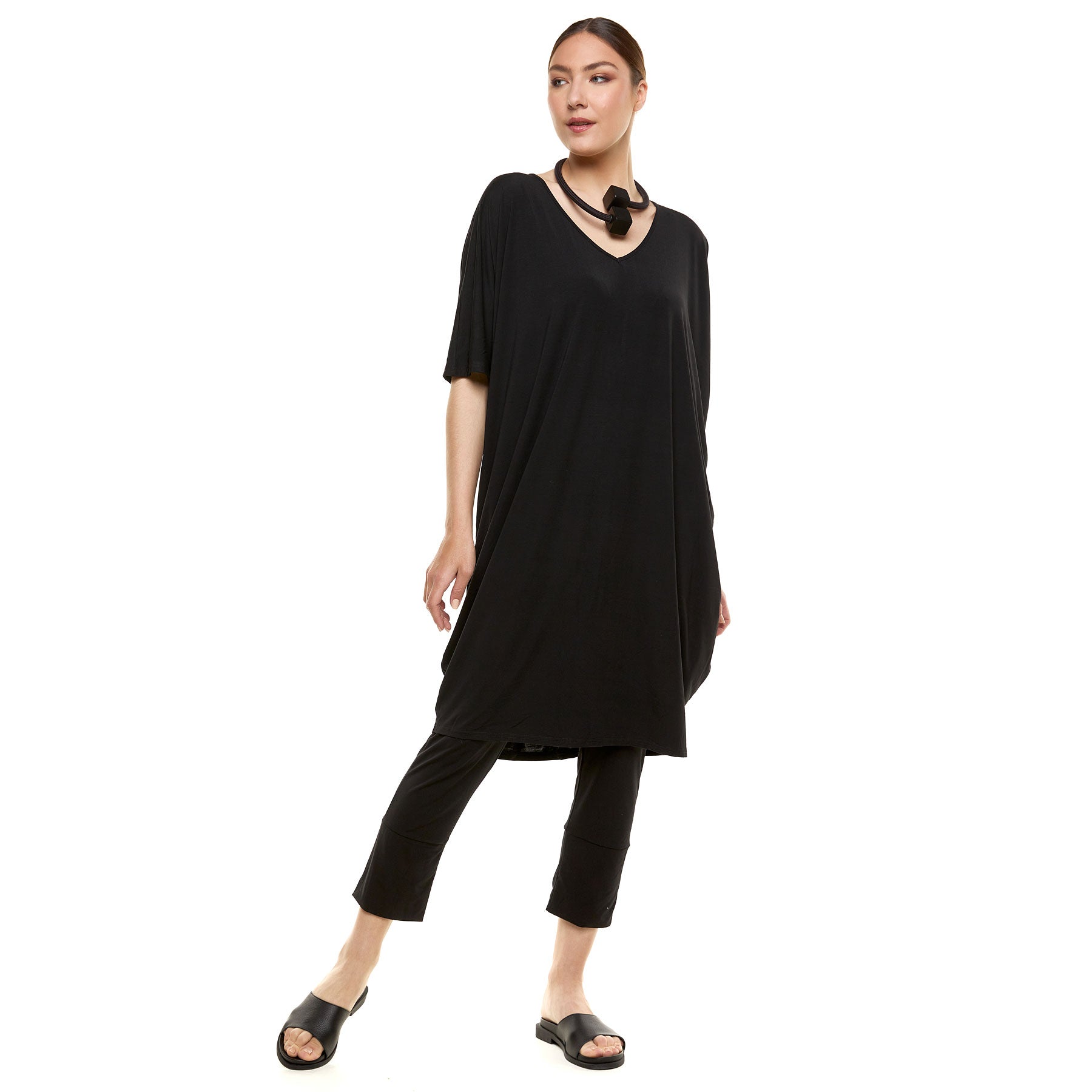 Chic & Simple Συνδυασμός Φόρεμα Βίλμα & Παντελόνι Κάρλα Κάπρι - Μαύρο