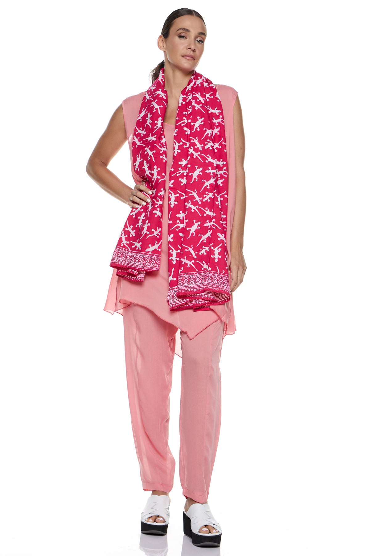 Chic & Simple Combination of Mirella Top & Myrtle Pants & Vivian Scarf - Pink