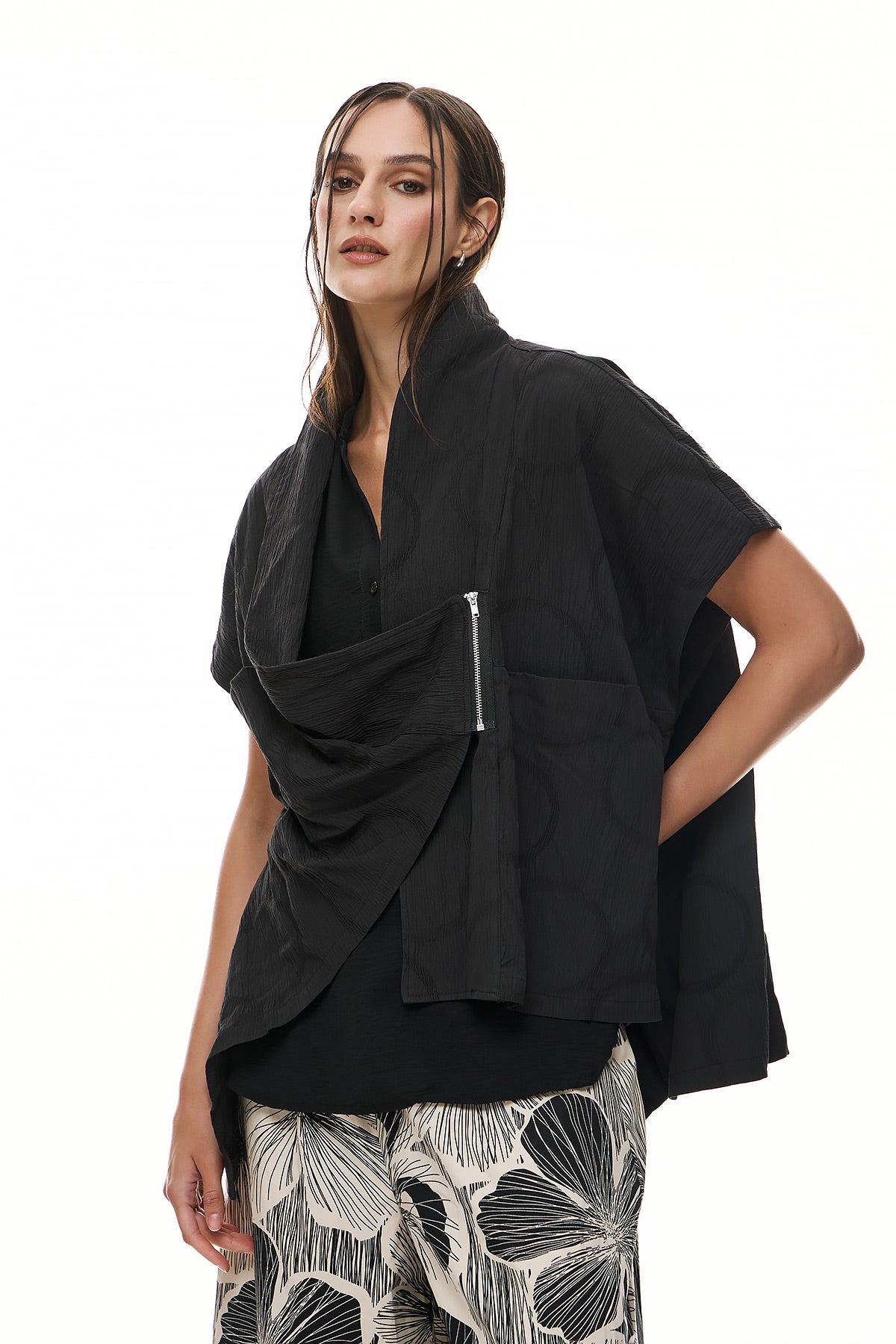 Wendy Trendy Women's Aria Vest - Black