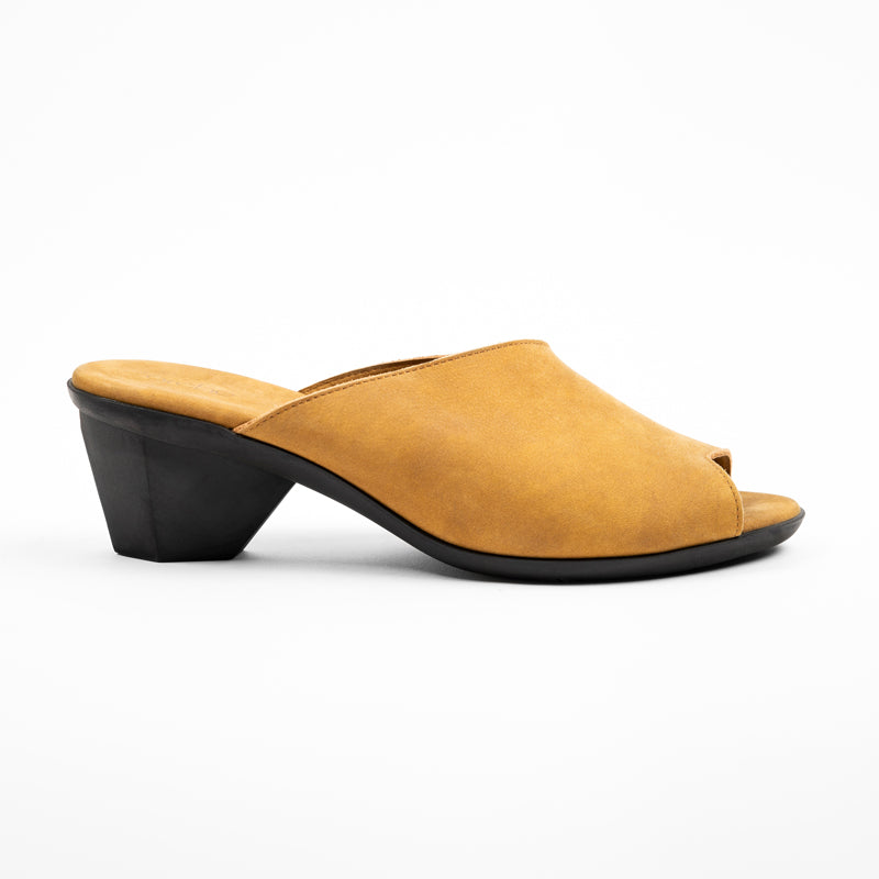 Arche Sliders Enoukh - Camel