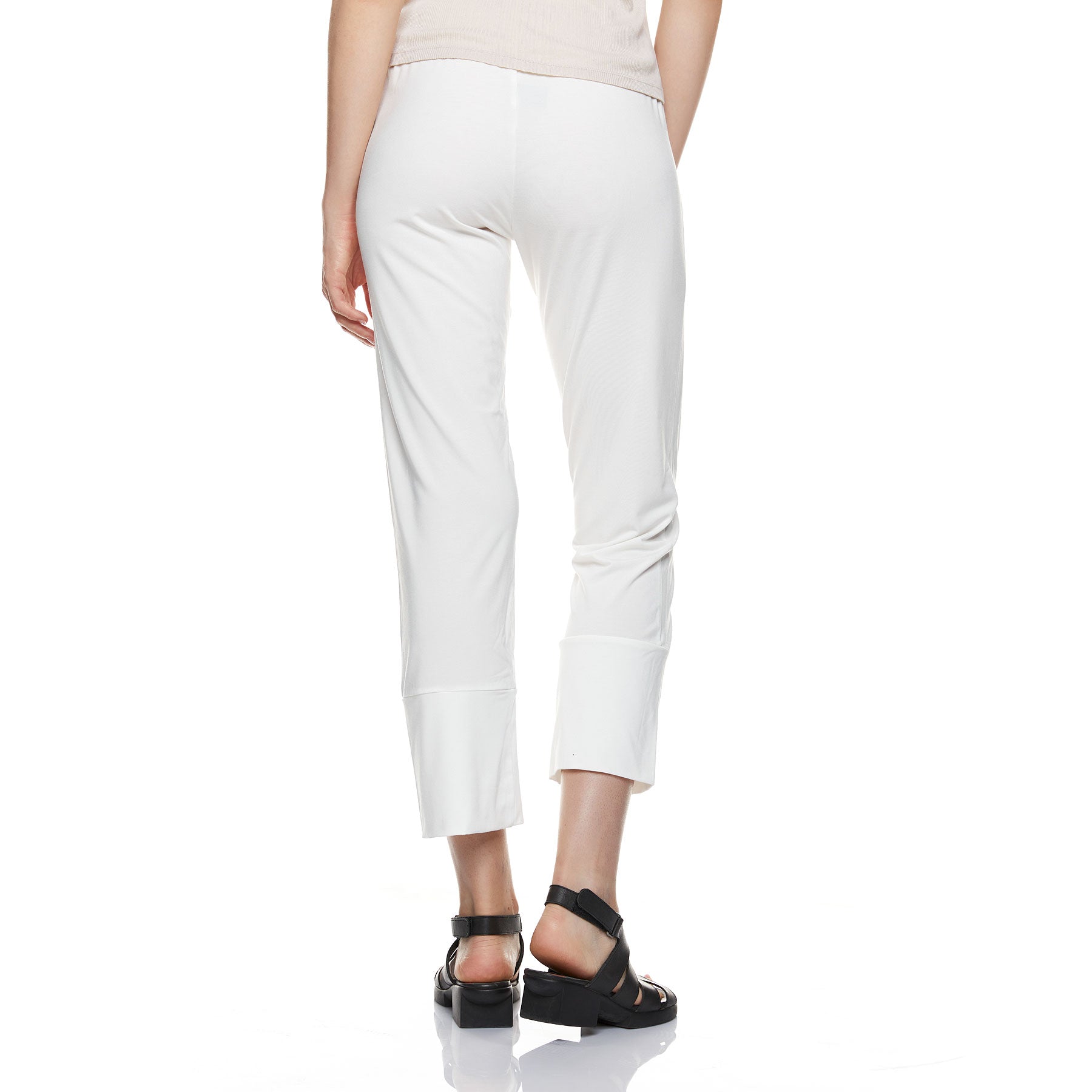 Karla Capri Pants Ecru - CHIC & SIMPLE